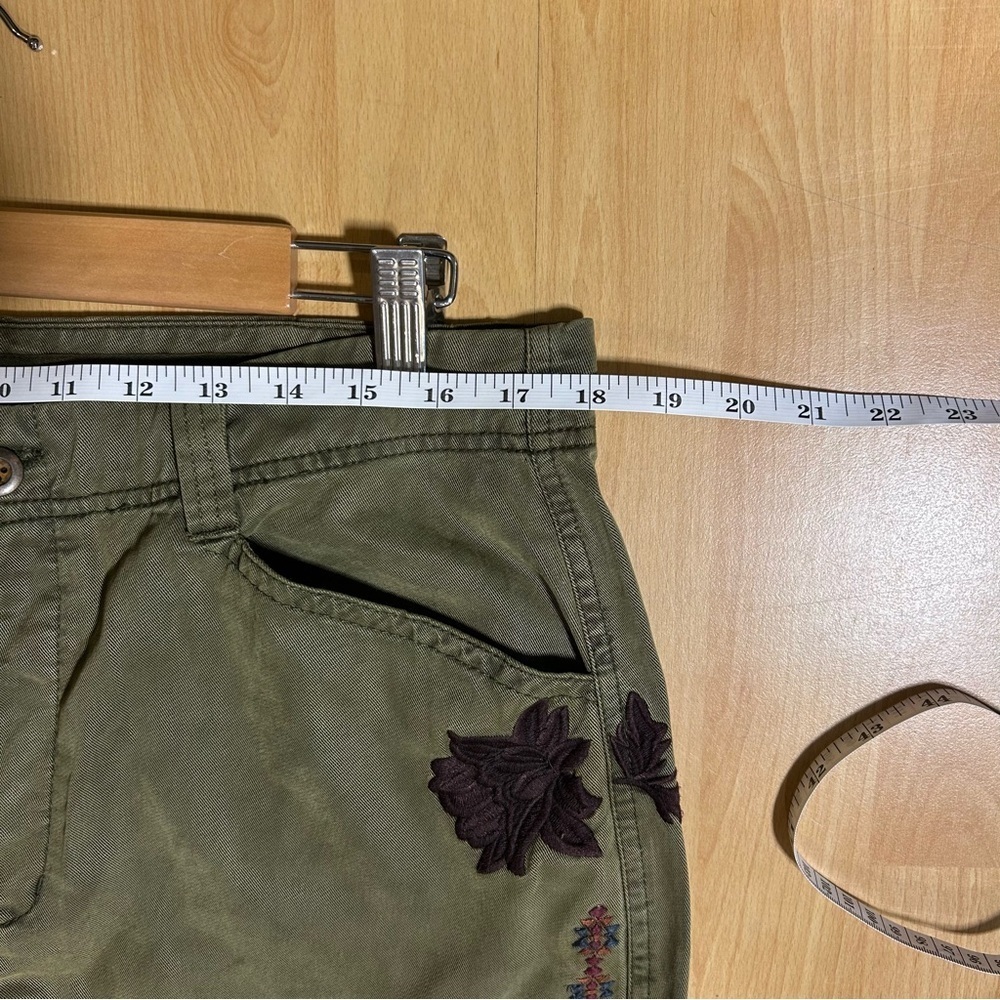 Sundance Olive Green Embroidered Cargo Pants Size 14 Boho Earthy - Picture 11 of 16